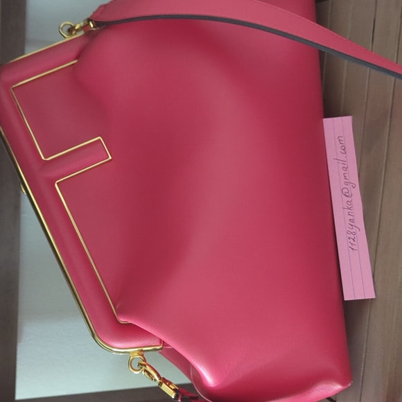 Fendi First Nappa Leather Clutch Fuchsia rare color - Picture 15 of 17